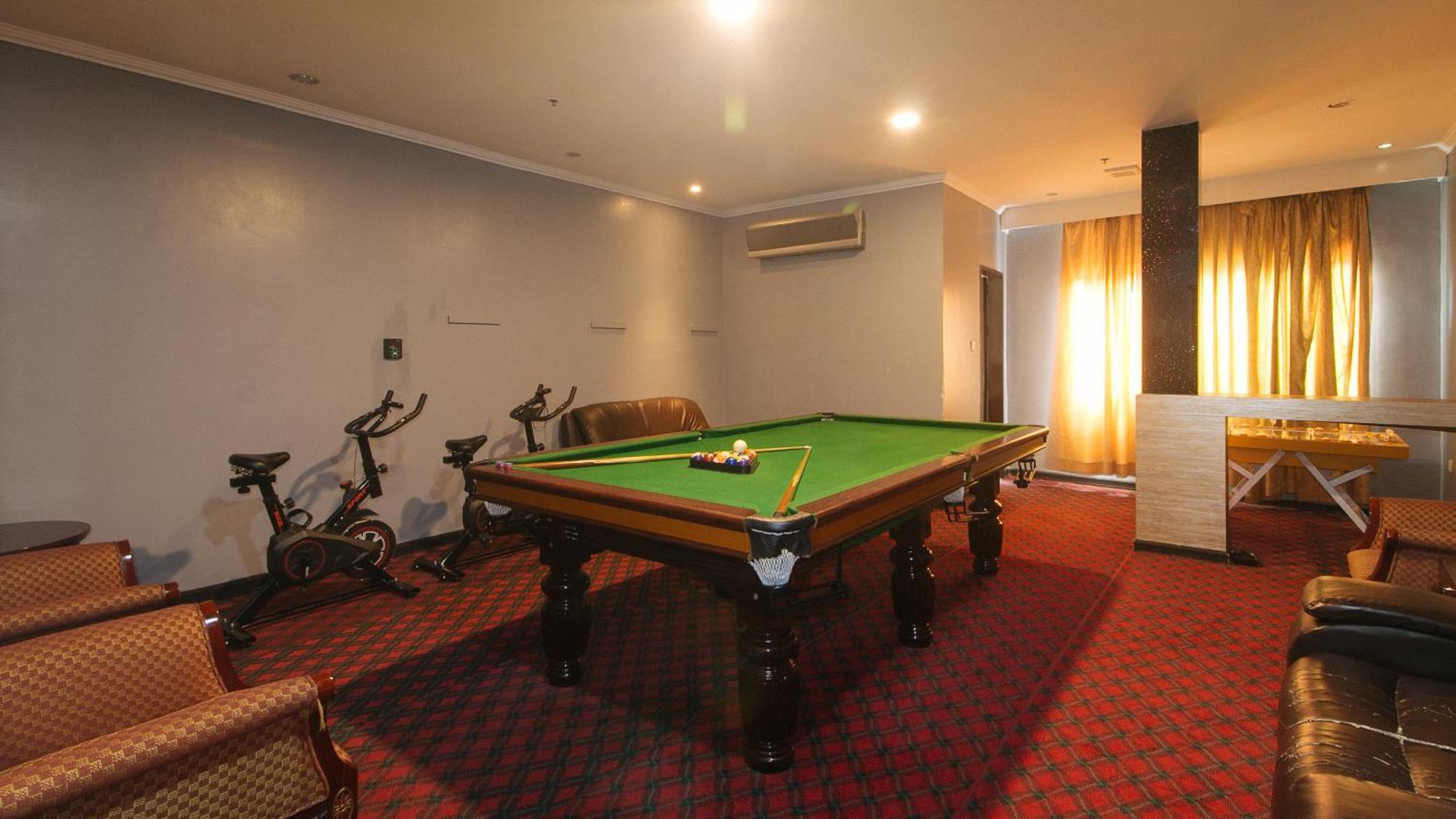 Reddoorz Premium At Jjimjbang Hotel Spa Manila Eksteriør billede