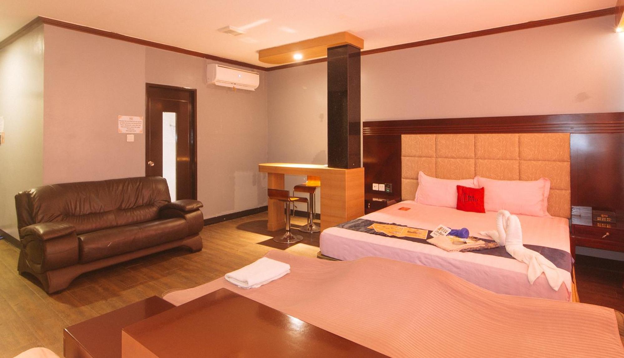 Reddoorz Premium At Jjimjbang Hotel Spa Manila Eksteriør billede